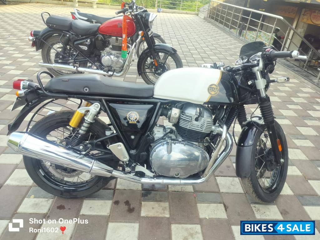White Royal Enfield Continental GT 650 Twin
