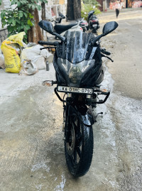 Bajaj Pulsar 220 DTSi