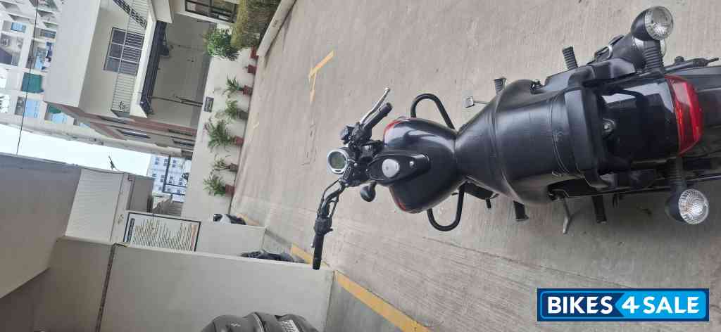 Bajaj Avenger Street 220 Bajaj Avenger Street 220