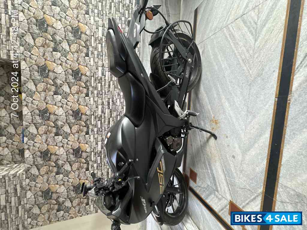 Matt Black Suzuki Gixxer SF 250 BS6