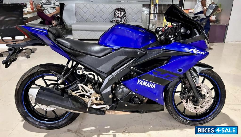 Racing Blue Yamaha YZF R15 S V3.0