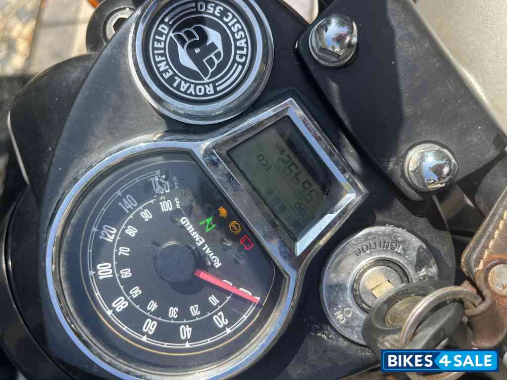 Royal Enfield Classic Gunmetal Grey