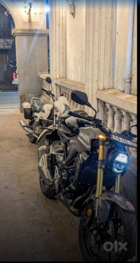 Grey/black. Dual Colour. Honda CB300R