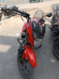Hero Glamour 125 Disc