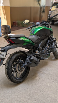 Green Bajaj Dominar 400
