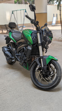 Green Bajaj Dominar 400