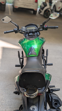 Green Bajaj Dominar 400