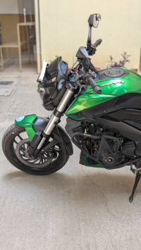 Green Bajaj Dominar 400