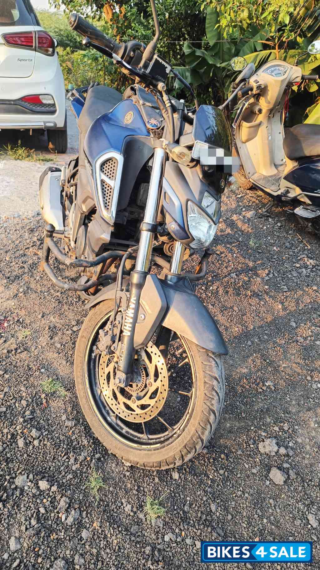 Blue Yamaha FZ-S FI V3