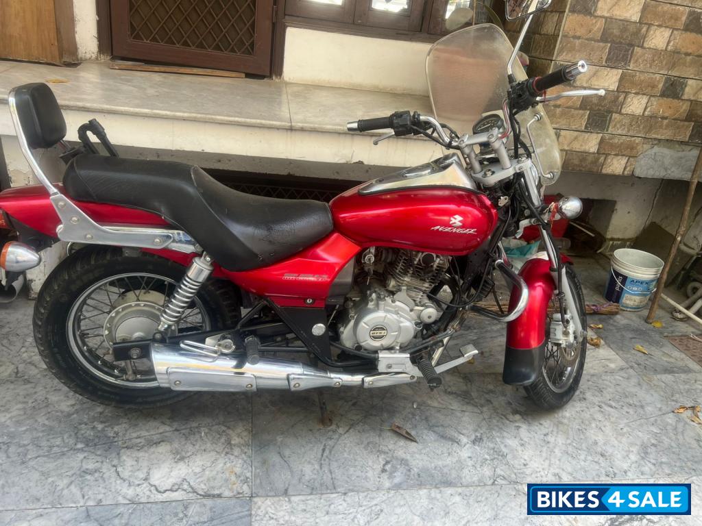 Bajaj Avenger Cruise 220