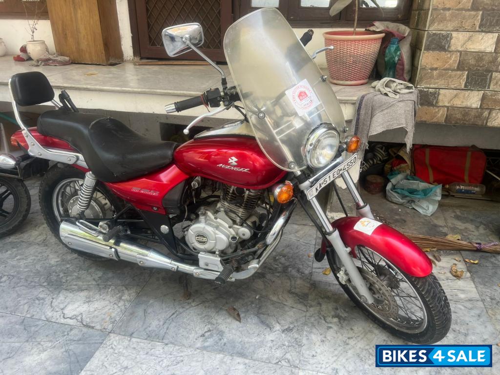 Bajaj Avenger Cruise 220 Bajaj Avenger Cruise 220