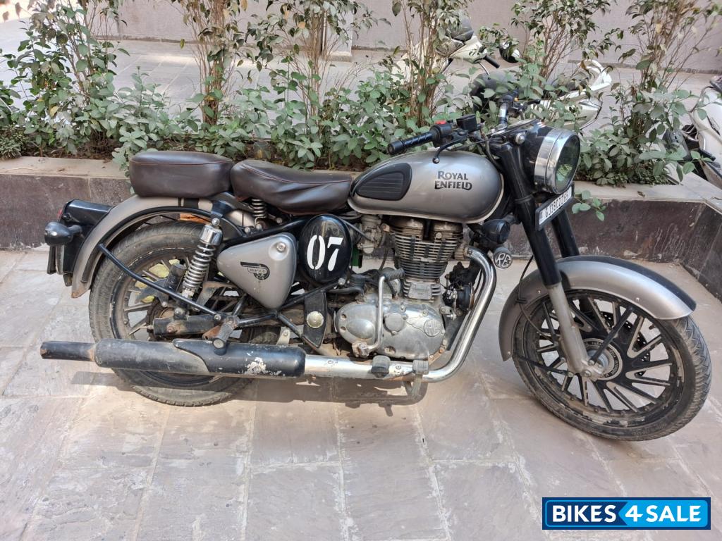 Royal Enfield Classic Gunmetal Grey