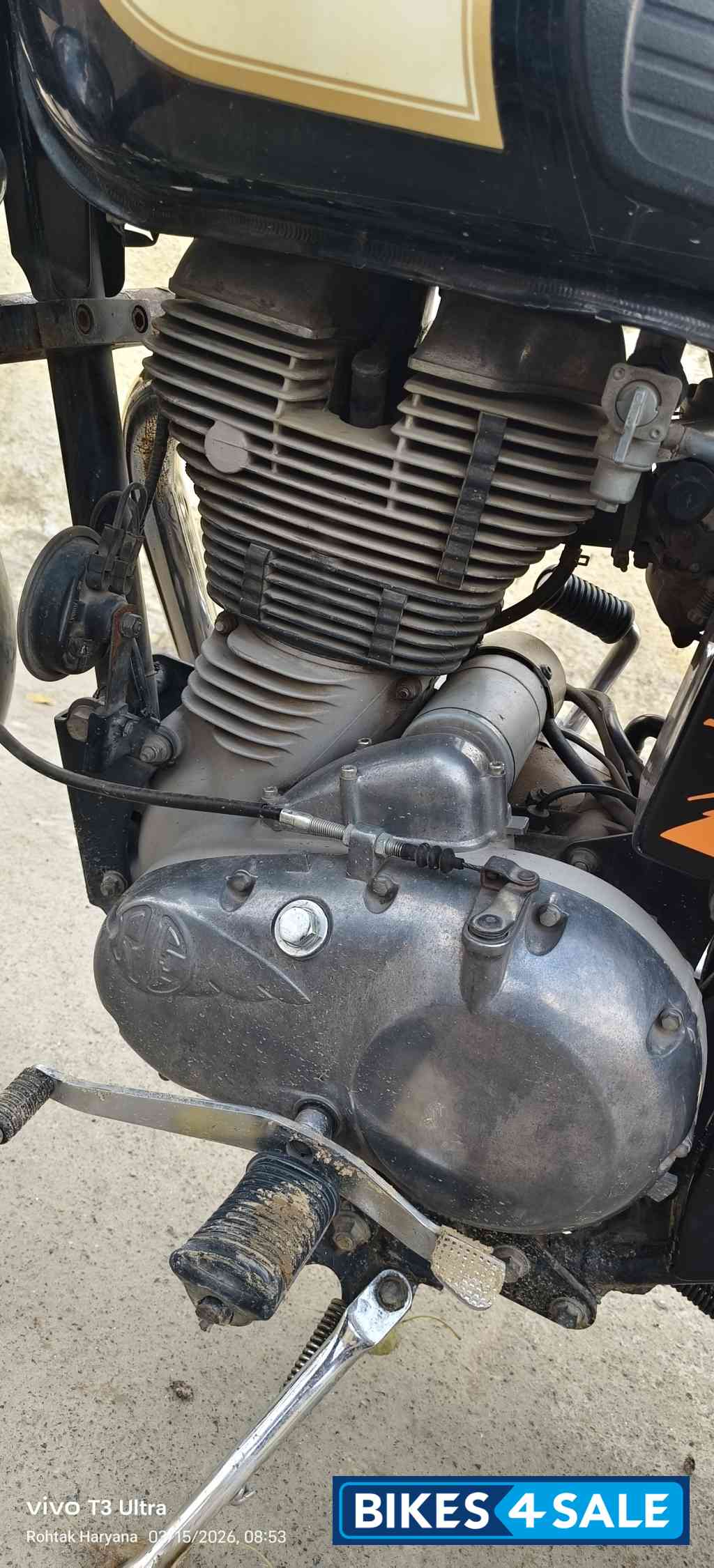 Black Royal Enfield Classic 350