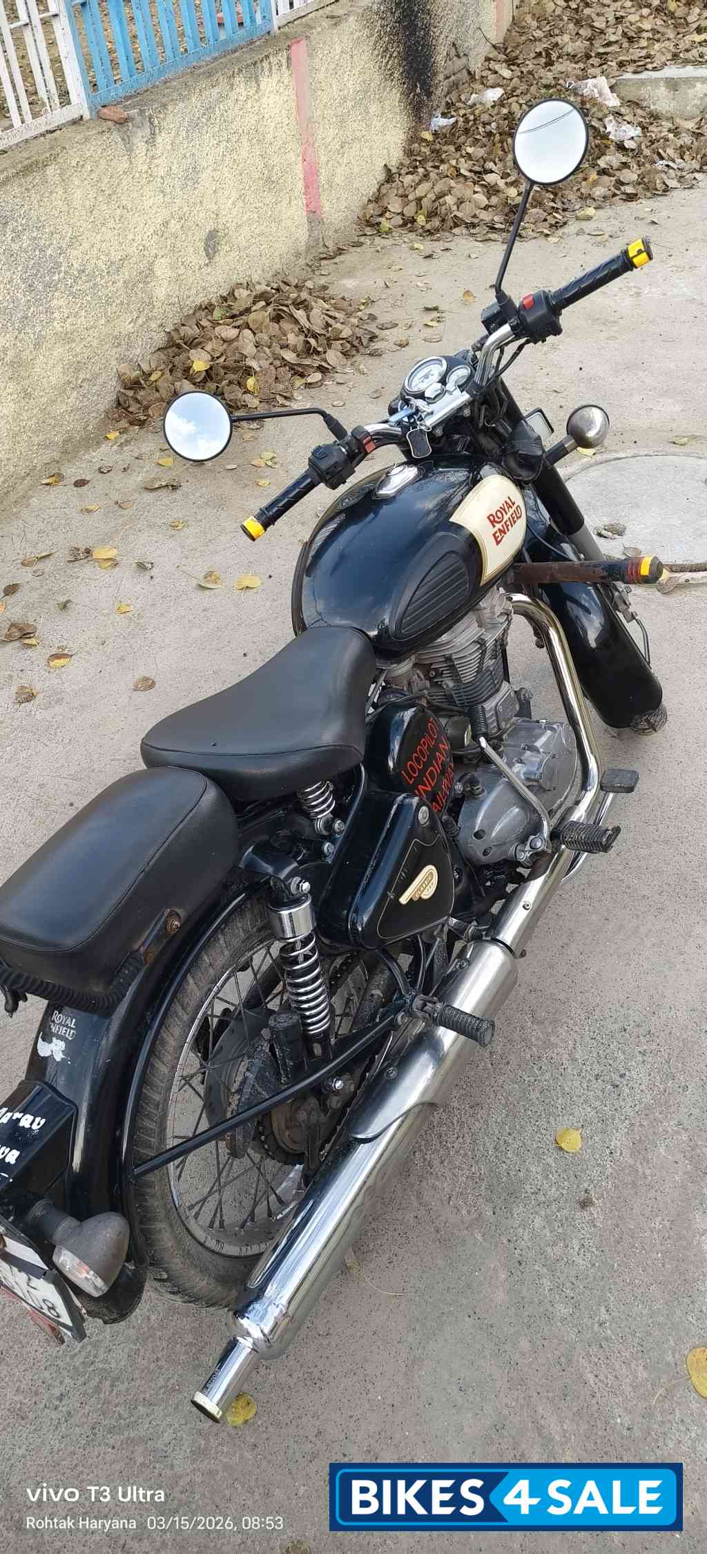 Black Royal Enfield Classic 350