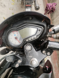 Black Bajaj Pulsar 180