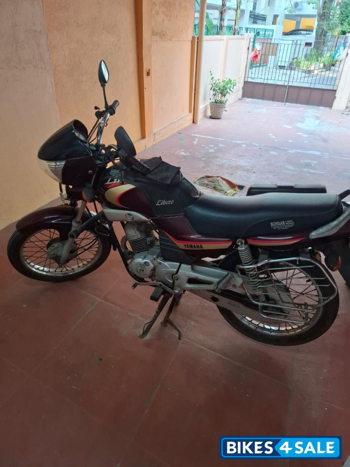 Maroon Yamaha Libero