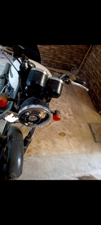 White Royal Enfield Thunderbird X 350