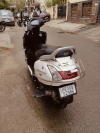 White Honda Activa 3G