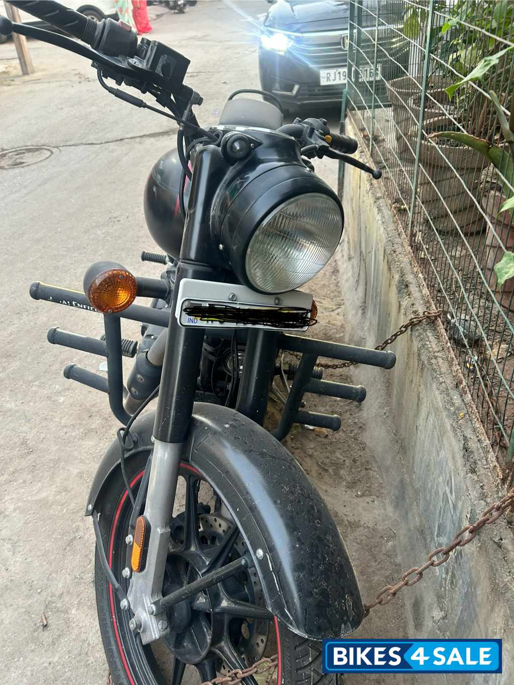 Royal Enfield Classic 350