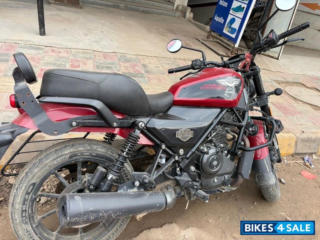 Red Harley Davidson X440 Vivid