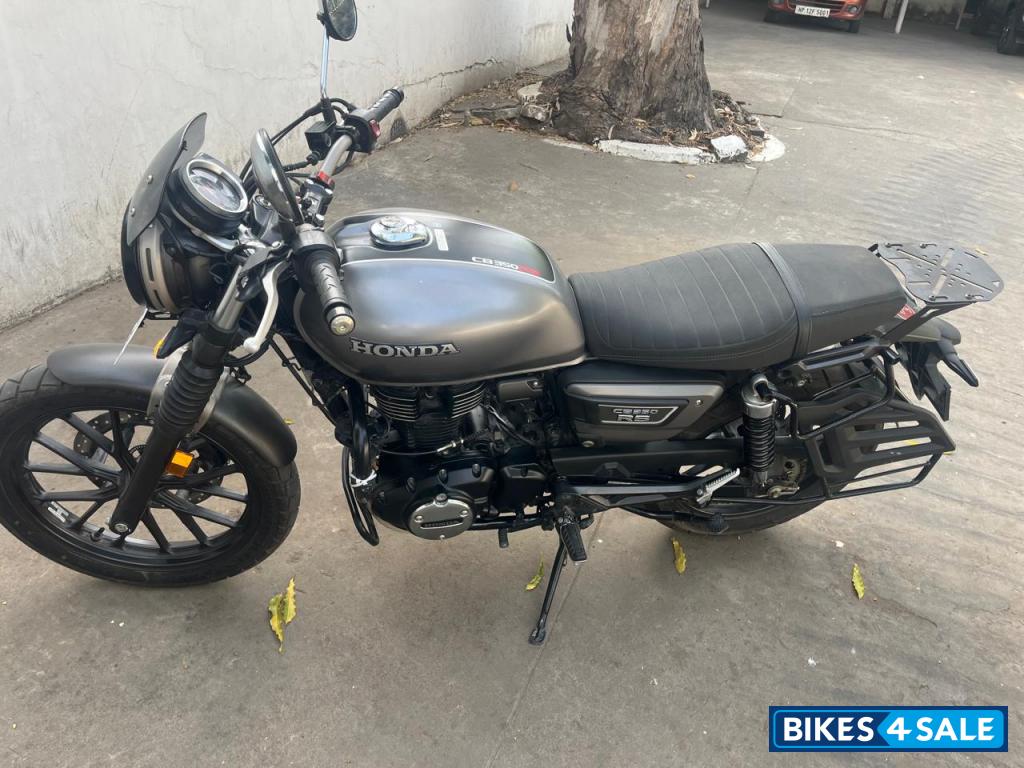 Mat Massive Grey Honda CB350RS
