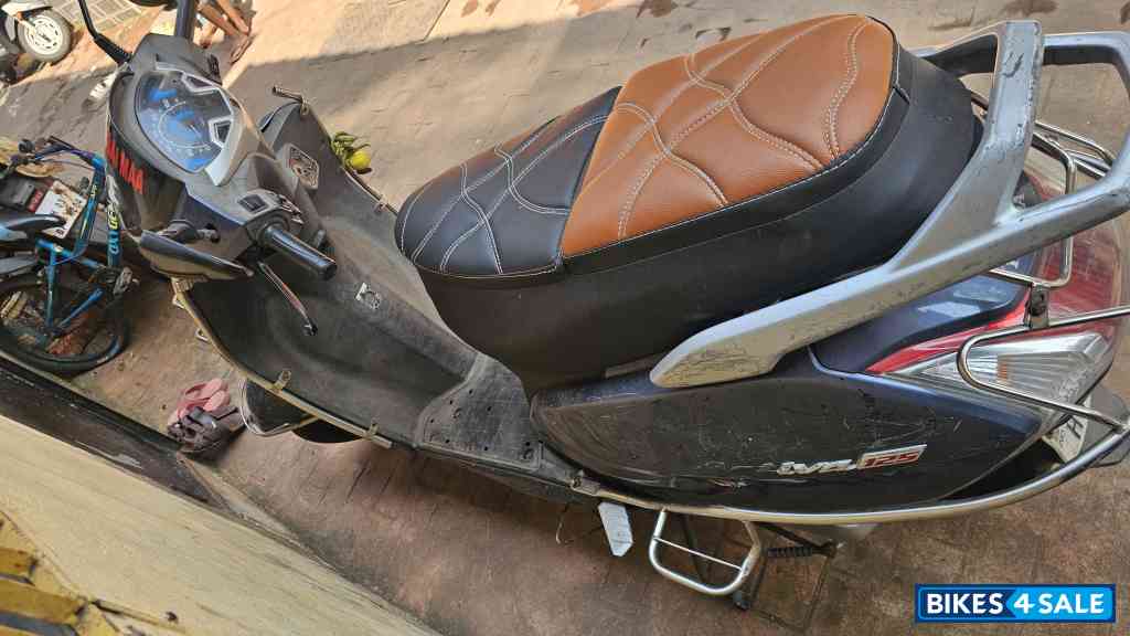 Blue Matalic Honda Activa 125