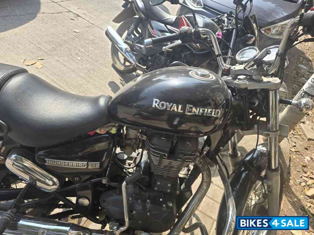Royal Enfield Thunderbird 350 Royal Enfield Thunderbird 350