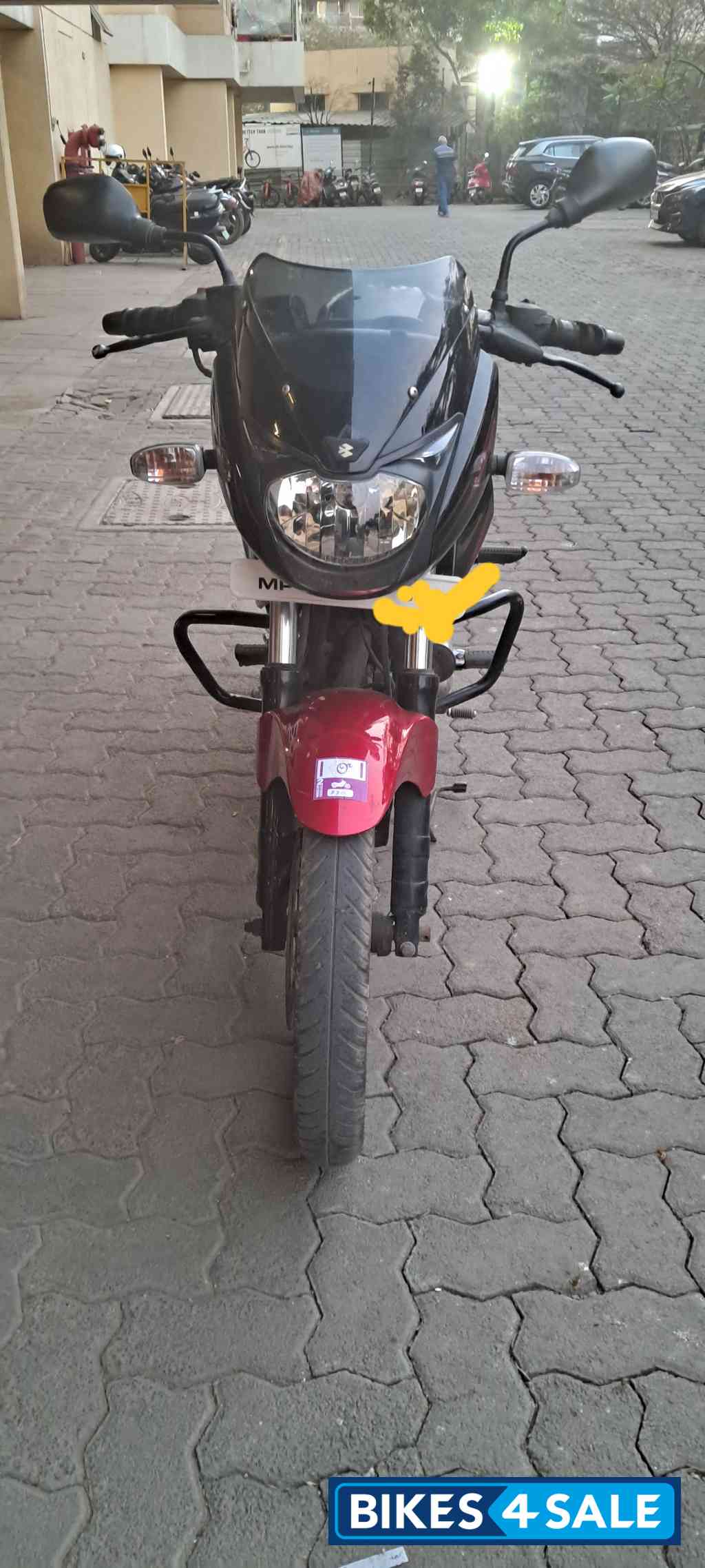 Red And Black Bajaj Pulsar 180 DTSi