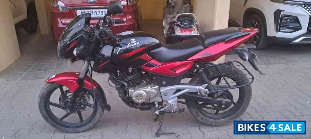 Red And Black Bajaj Pulsar 180 DTSi