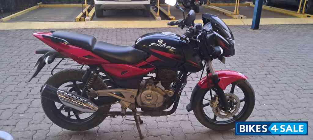 Red And Black Bajaj Pulsar 180 DTSi