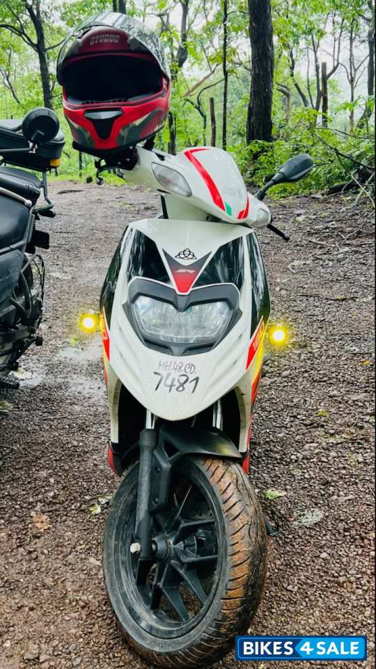 Aprilia SR 160 Race ABS