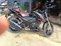 TVS Apache RTR 200 4V ABS