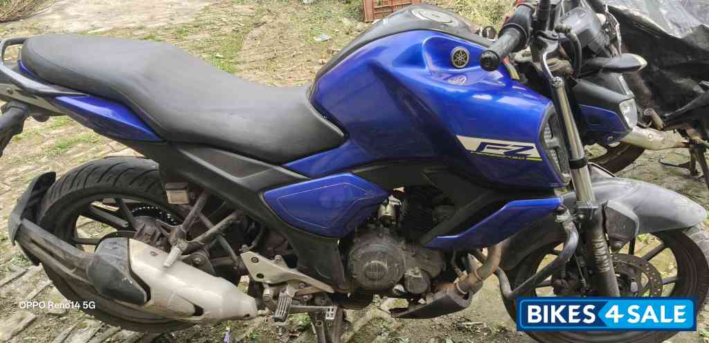 Blie Yamaha FZ FI V3 BS6 Blie Yamaha FZ FI V3 BS6