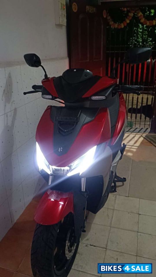 Red Hero Xoom 125 ZX