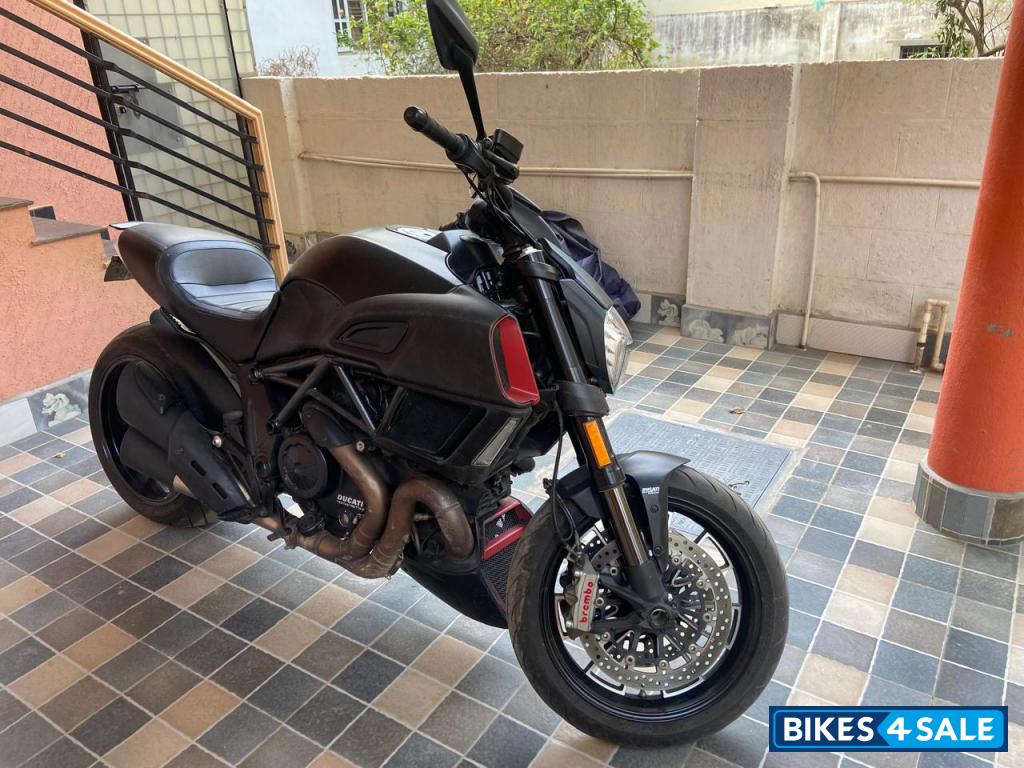 Ducati XDiavel V4