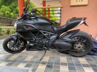 Ducati XDiavel V4