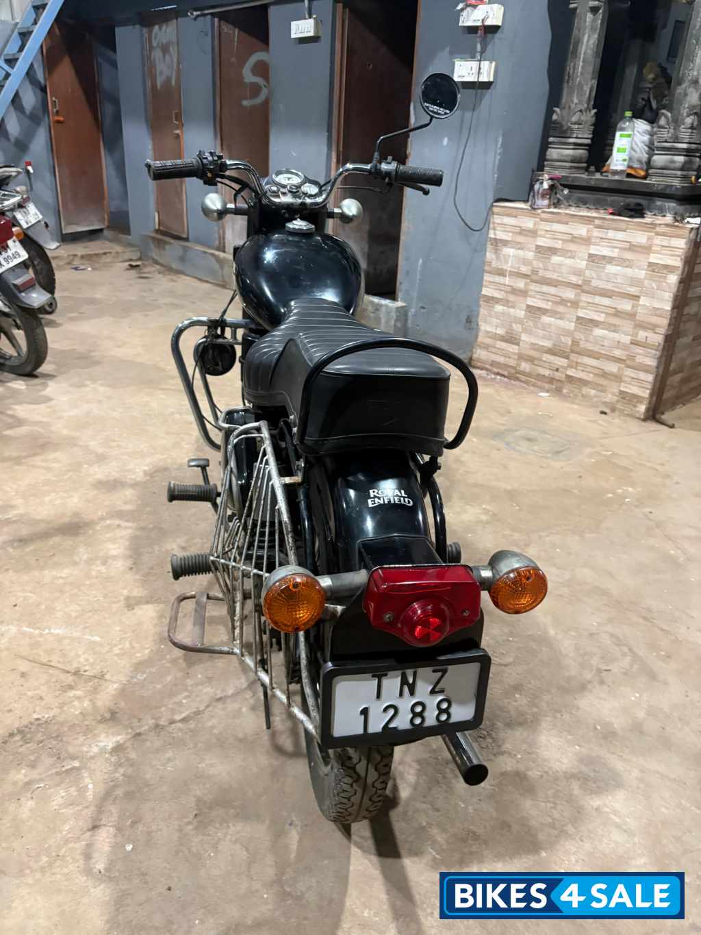 Black Royal Enfield Bullet Diesel Taurus