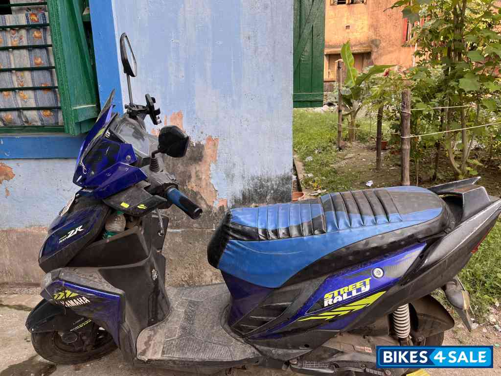 Yamaha Cygnus Ray ZR Yamaha Cygnus Ray ZR