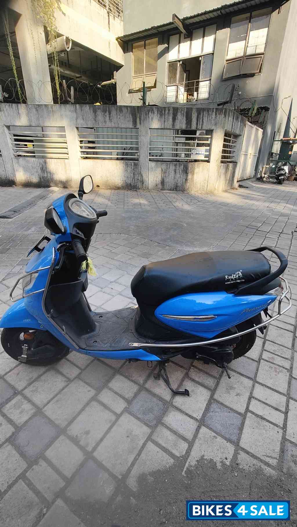 Blue Hero Pleasure Plus 110