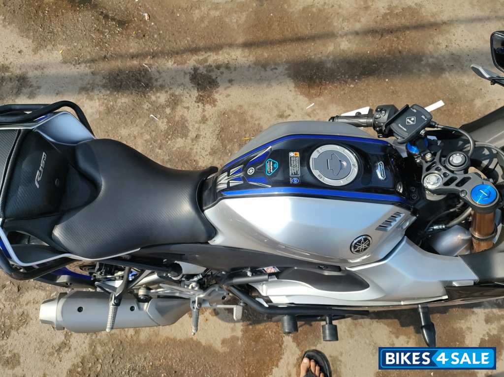 Yamaha R15M