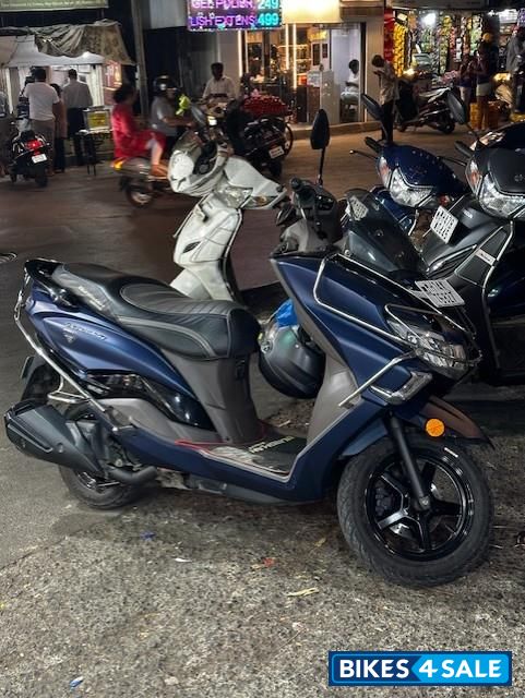 Stellar Mat Blue Suzuki Burgman Street Bluetooth Enabled Stellar Mat Blue Suzuki Burgman Street Bluetooth Enabled