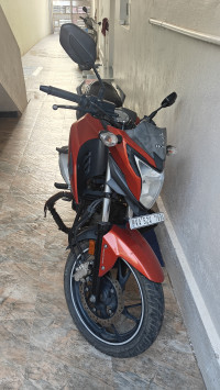Honda CB Hornet 160R