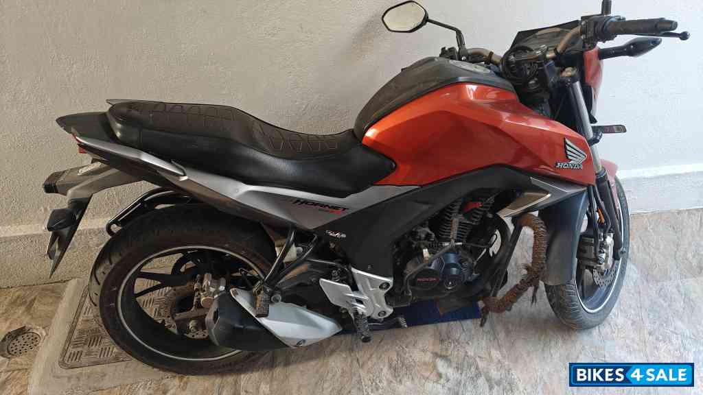 Honda CB Hornet 160R