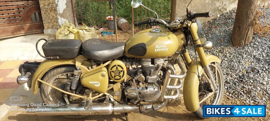 Royal Enfield Classic Desert Storm