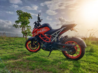 KTM Duke 390