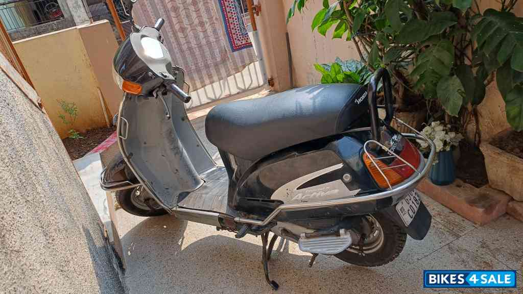 Black Honda Activa Black Honda Activa