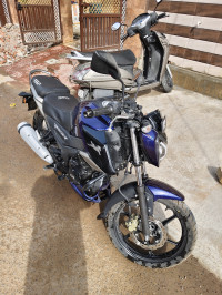 Blue TVS Raider Split Seat