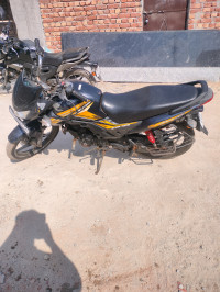 Pearl Blue Honda SP125