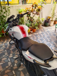 TVS Apache RTR 200 4V