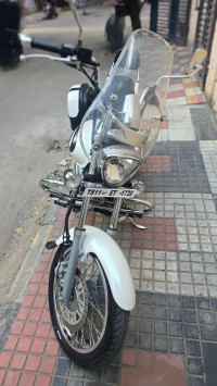 Bajaj Avenger Cruise 220 BS6